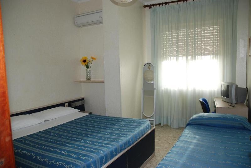 Piccolo Hotel Lamezia Сант'Юфімія Ламеція Екстер'єр фото