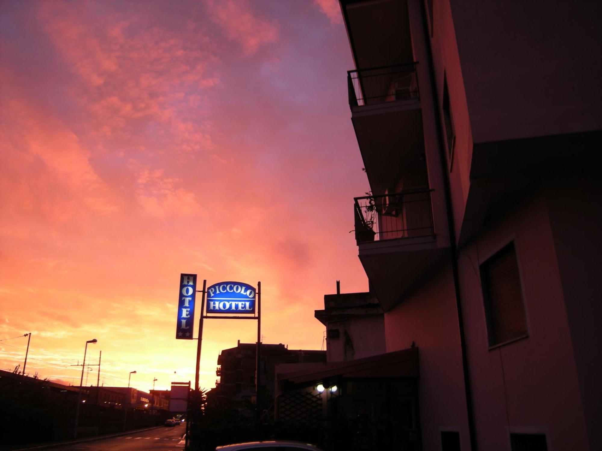 Piccolo Hotel Lamezia Сант'Юфімія Ламеція Екстер'єр фото